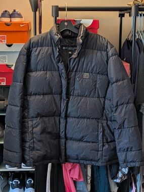 Woman's Kenneth Cole Black Puffer Jacket - Size XL